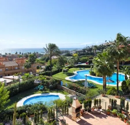 Amazing 3 Bedrooms Townhouse With A Fantastic Sea Views Estepona
