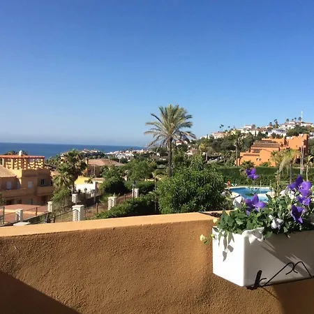 Amazing 3 Bedrooms Townhouse With A Fantastic Sea Views Ferienhaus *